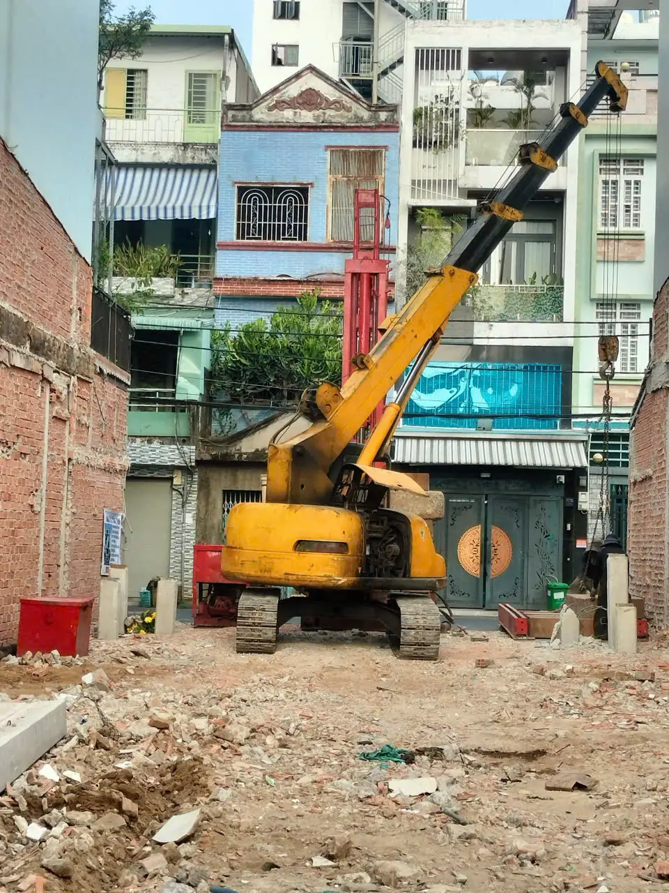 đơn gi&aacute; x&acirc;y th&ocirc; nh&agrave; 2 tầng