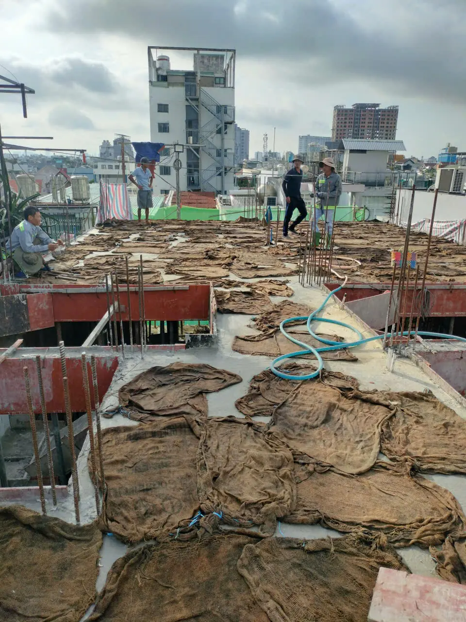 x&acirc;y nh&agrave; trọn g&oacute;i quận 7